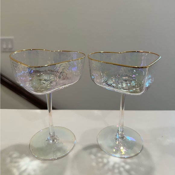 HEART SHAPE MARTINI GLASSES SET OF 2

HOMEGOODS TJ MAXX MARSHALLS - Picture 1 of 2